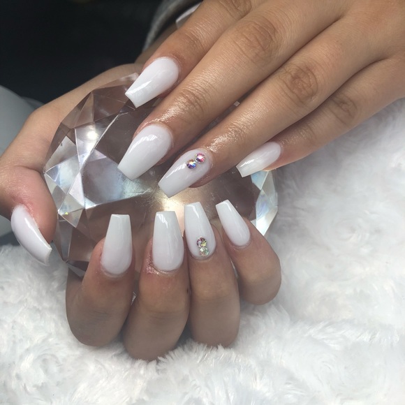 Nails - Picture 3 of 3